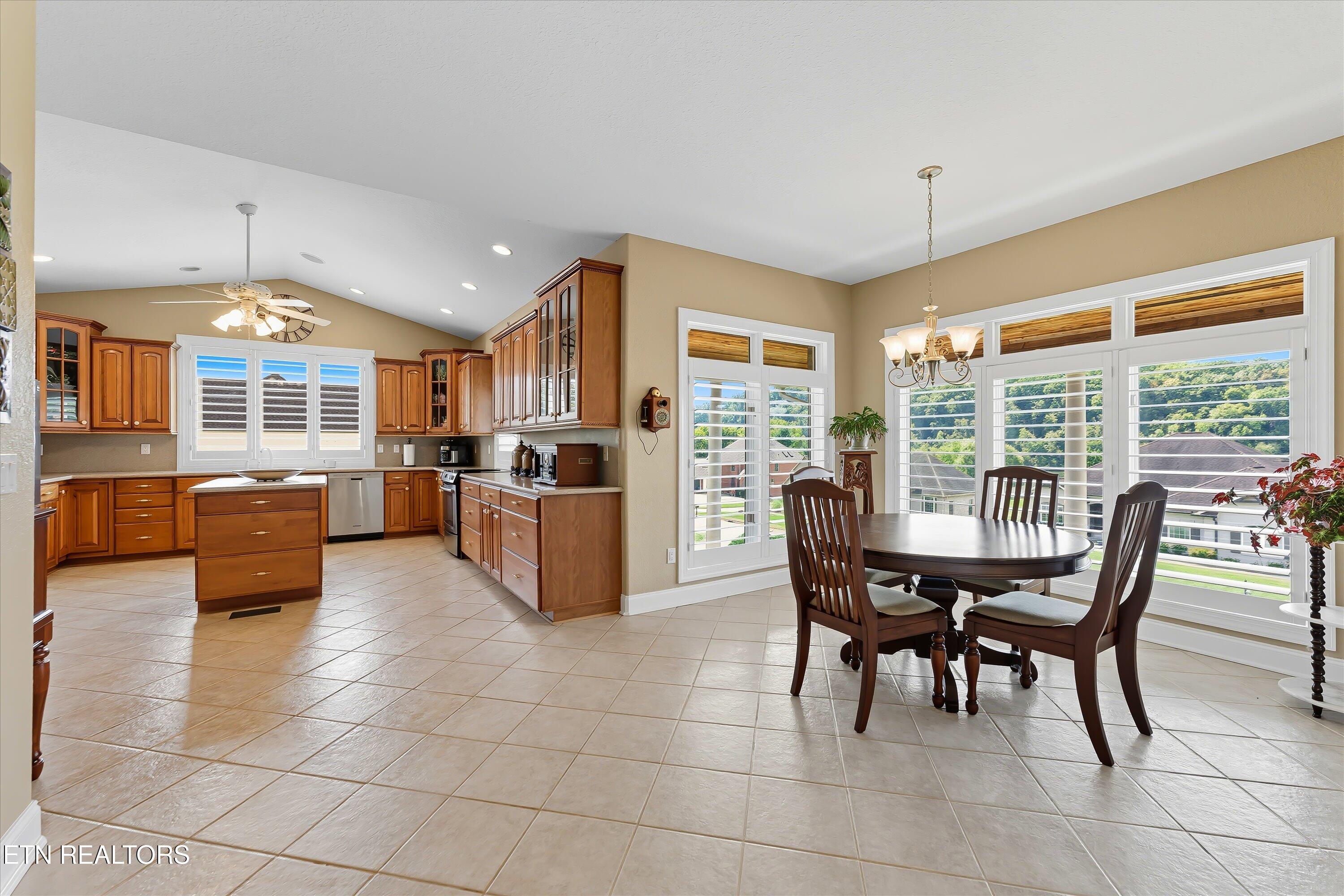 225 Rivers Edge Drive Loudon, TN 37774 - Photo 16 of 50 16-225 Rivers Edge Dr-16