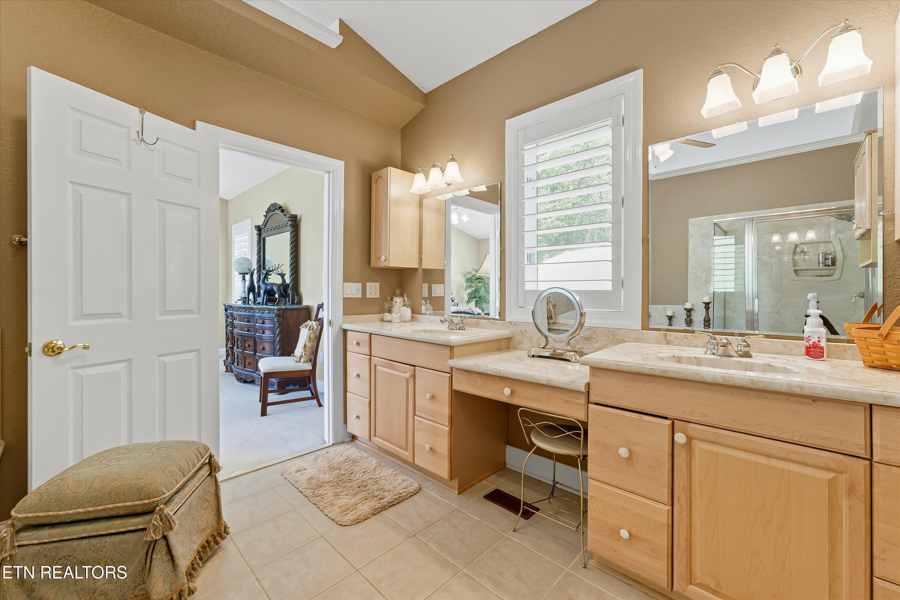 225 Rivers Edge Drive Loudon, TN 37774 - Photo 32 of 50 32-225 Rivers Edge Dr-32