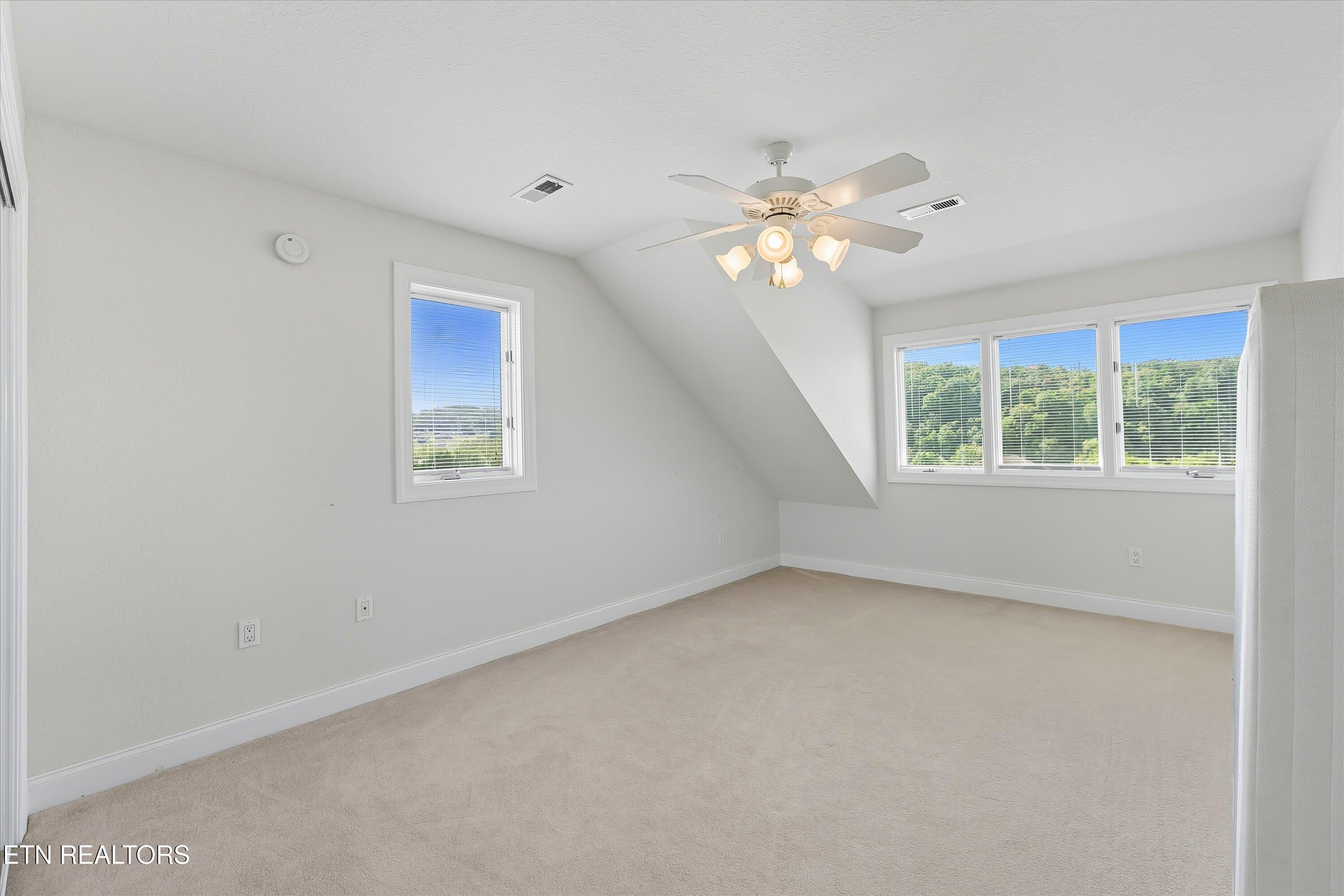 225 Rivers Edge Drive Loudon, TN 37774 - Photo 37 of 50 37-225 Rivers Edge Dr-37