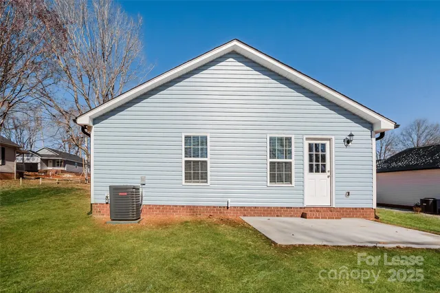 $1,650 | 1110 Roberts Street, China Grove, NC 28023