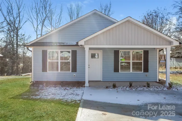 $1,650 | 1110 Roberts Street, China Grove, NC 28023