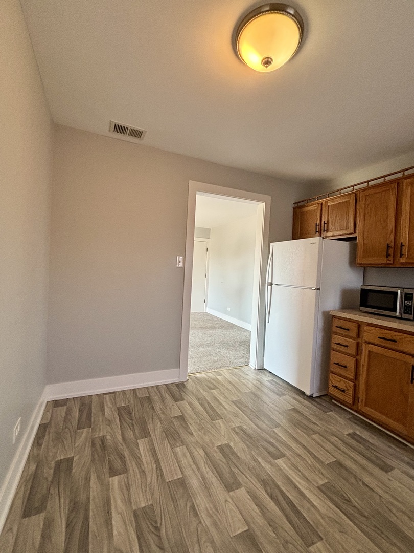 14949 Lake View Drive, Unit 204 Orland Park, IL 60462 - Photo 8 of 19