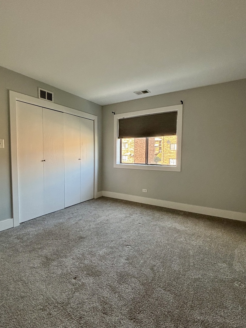 14949 Lake View Drive, Unit 204 Orland Park, IL 60462 - Photo 10 of 19