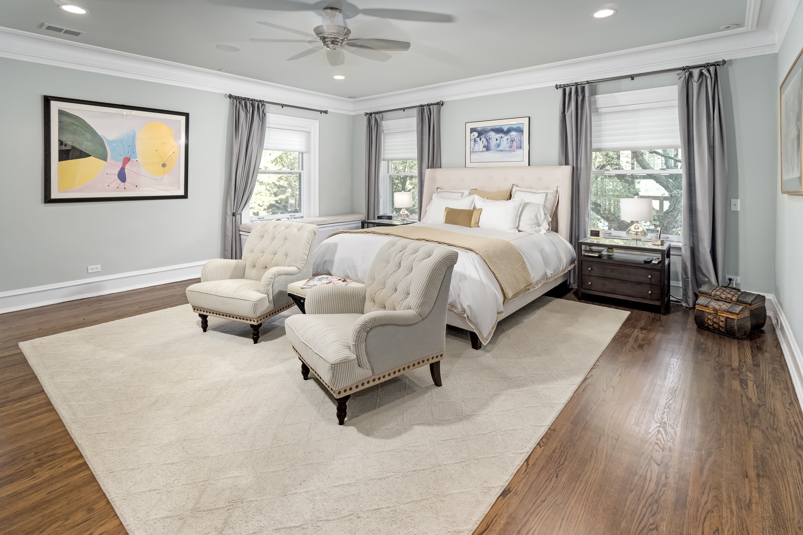 1111 Sheridan Road Wilmette, IL 60091 - Photo 37 of 76 a bedroom with a bed and a large window