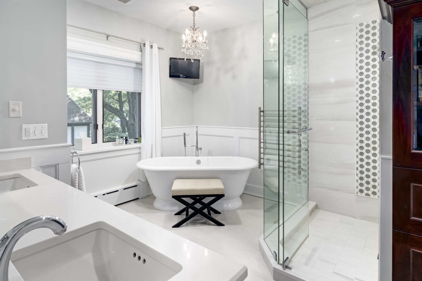 1111 Sheridan Road Wilmette, IL 60091 - Photo 39 of 76 a bathroom with a sink toilet and shower