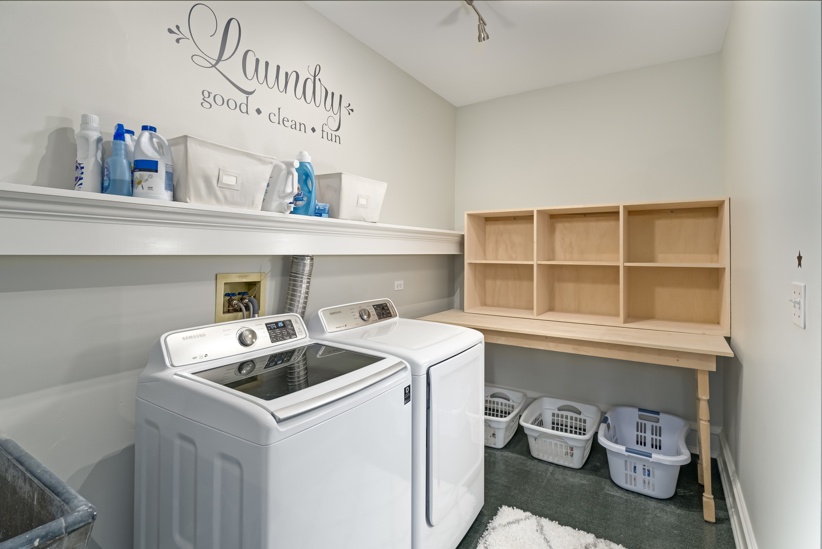 1111 Sheridan Road Wilmette, IL 60091 - Photo 55 of 76 a utility room with sink dryer and washer