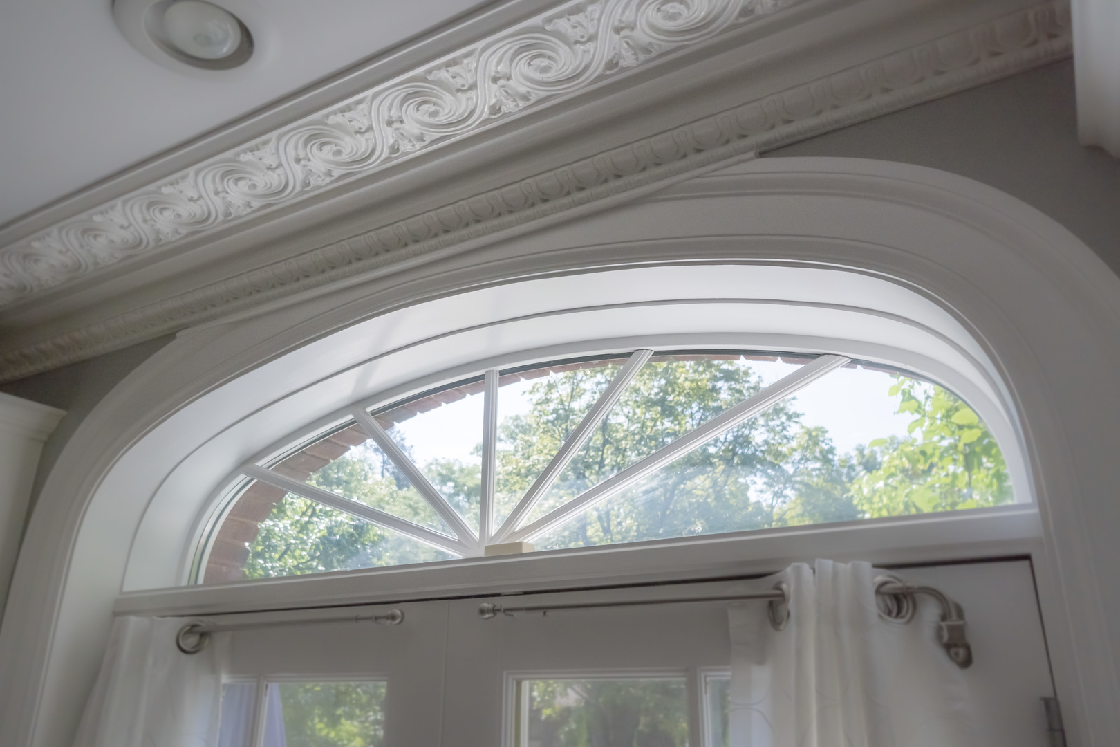 1111 Sheridan Road Wilmette, IL 60091 - Photo 8 of 76