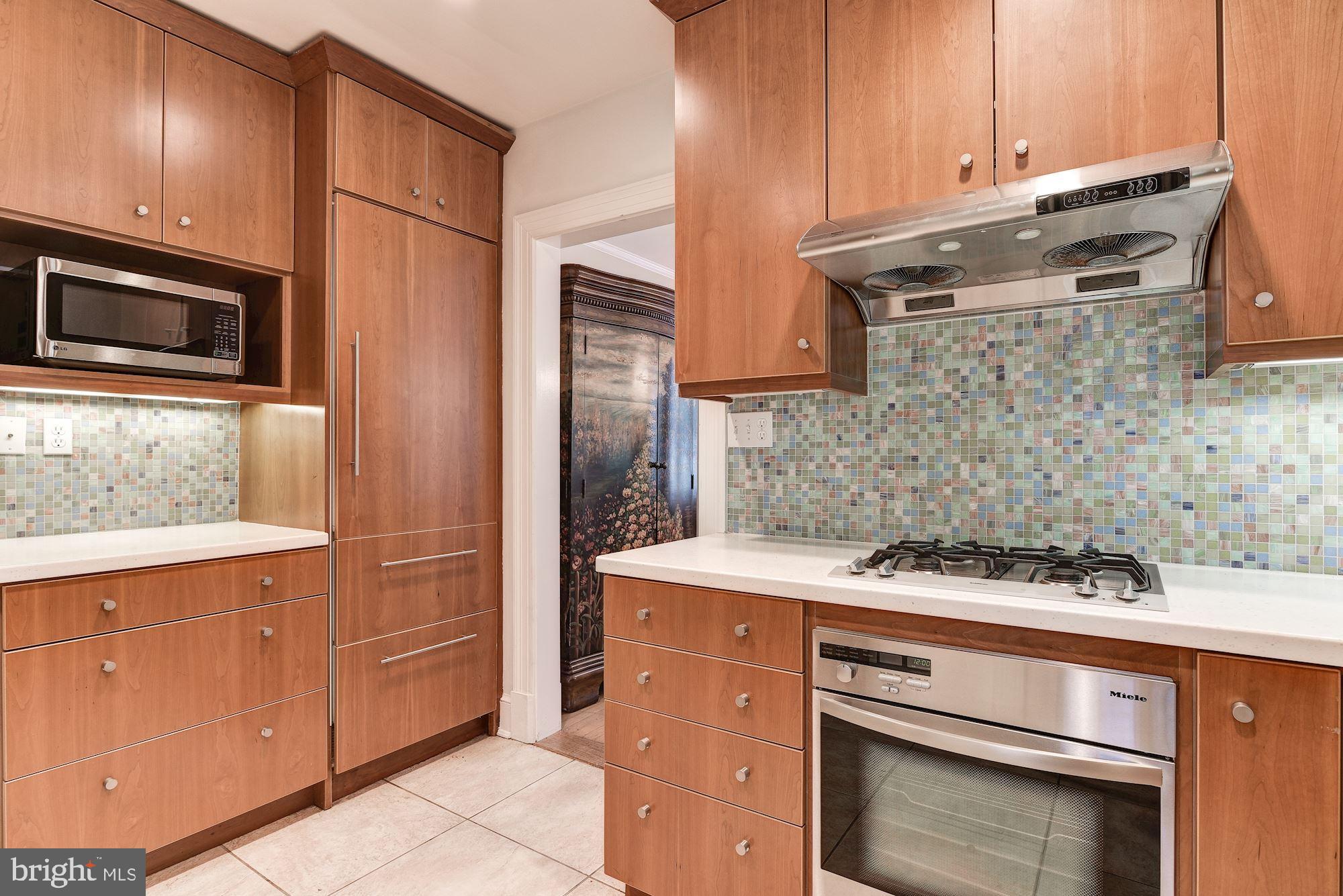7507 Brookville Road Chevy Chase, MD 20815 - Photo 8 of 23 Kitchen