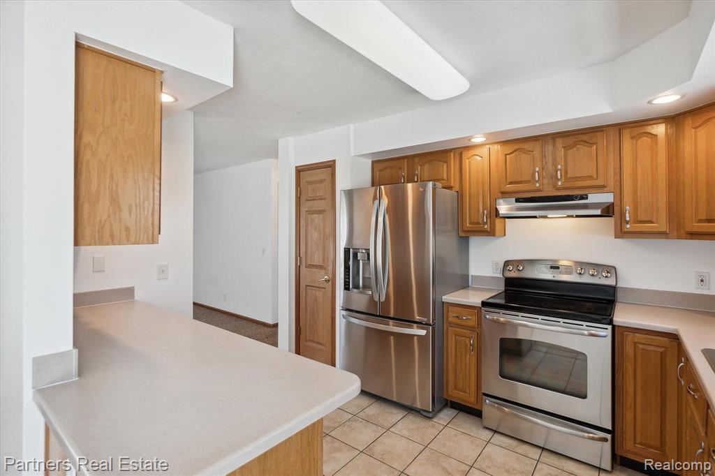 10459 North Fowlerville Road Fowlerville, MI 48836 - Photo 13 of 59 Gallery Image 13