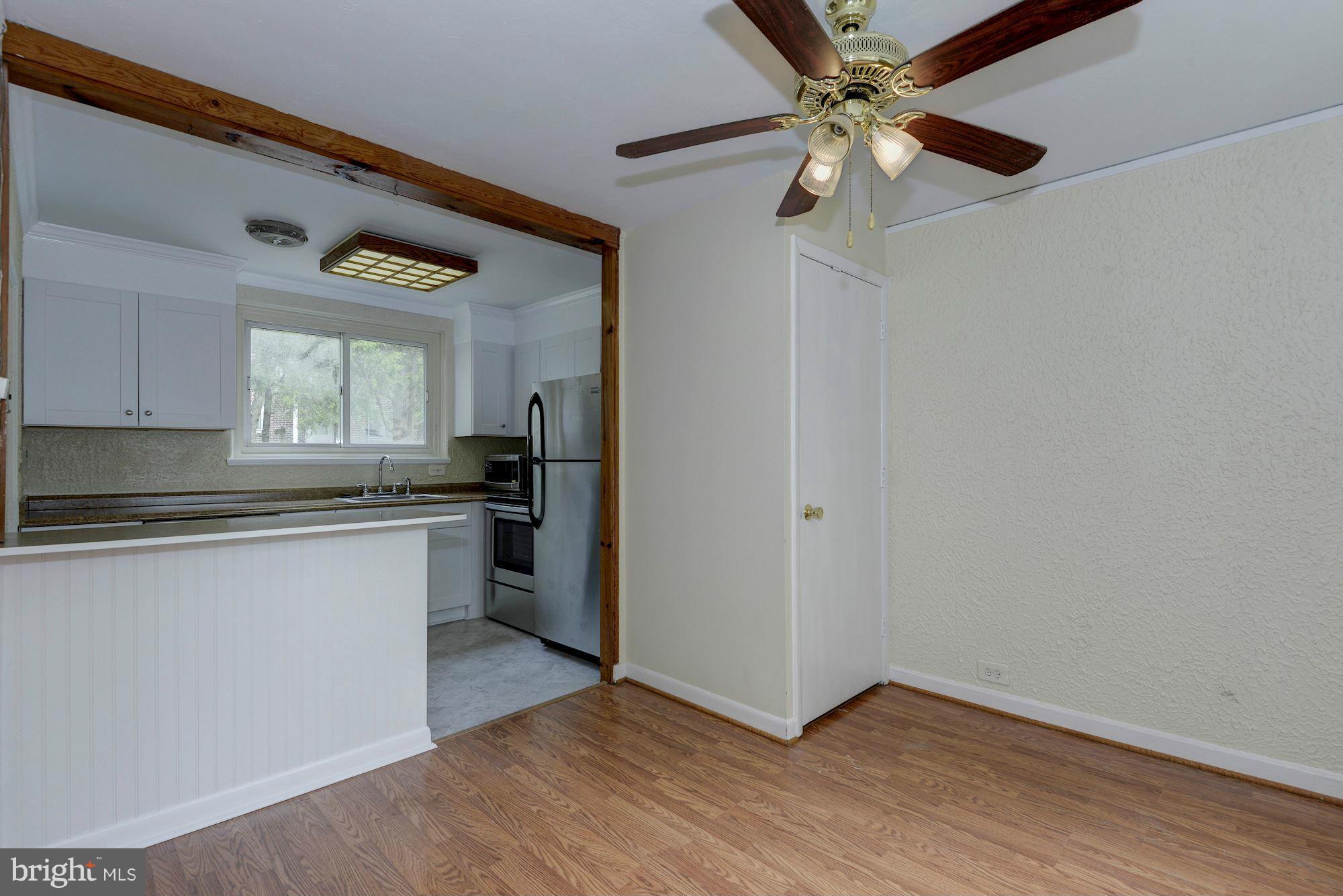 19 Ridge Road, Unit B Greenbelt, MD 20770 - Photo 15 of 30 Dining Room