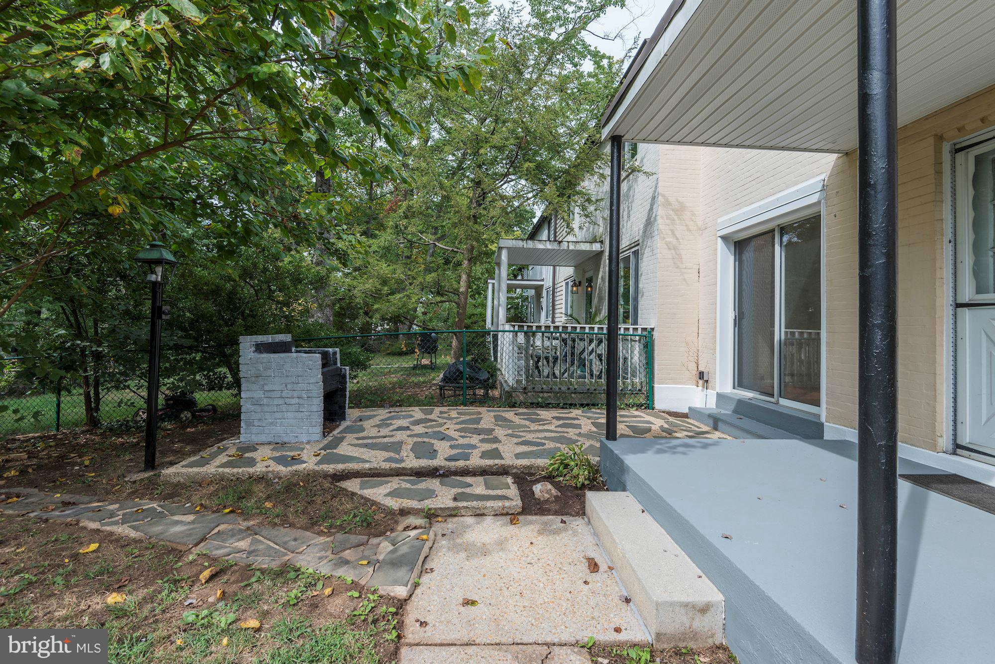 19 Ridge Road, Unit B Greenbelt, MD 20770 - Photo 27 of 30 Exterior (Rear)