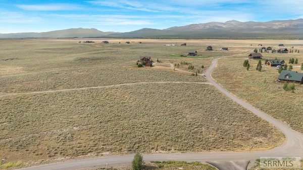 $325,000 | 3408 Avocet Court, Island Park, ID 83429
