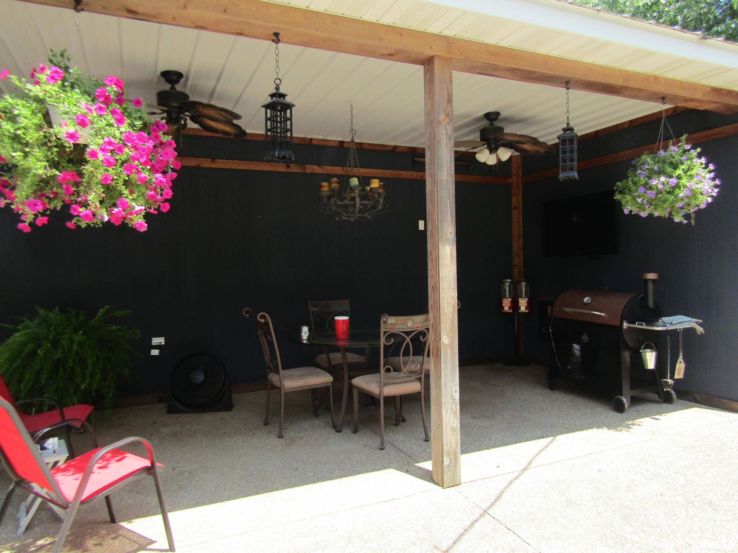 2446 Summer Time Road Kell, IL 62853 - Photo 11 of 26