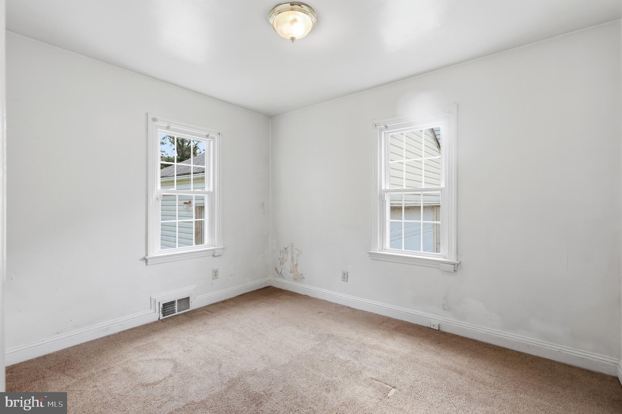 6207 Woodley Road Clinton, MD 20735 - Photo 14 of 23 Gallery Image 14