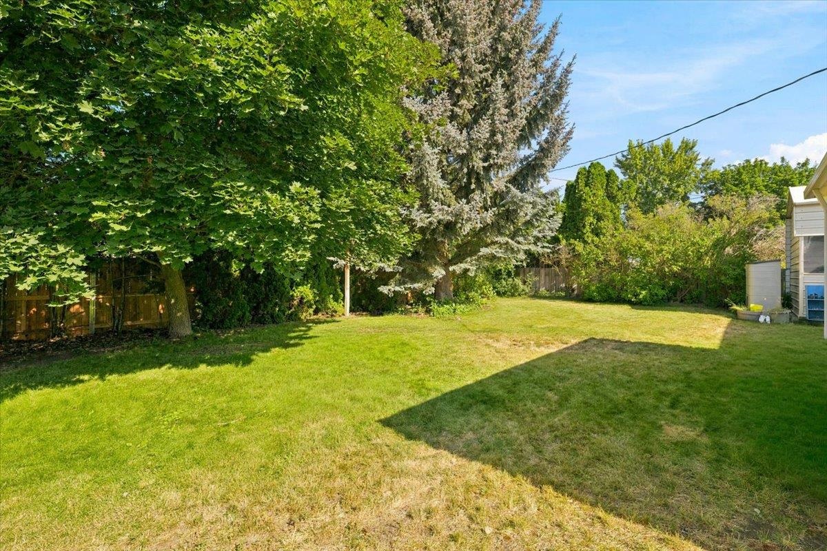 6425 North Elizabeth Street Spokane, WA 99208 - Photo 20 of 24