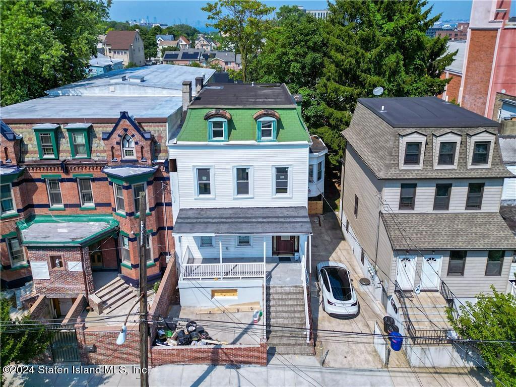 101 Wright Street Staten Island, NY 10304 - Photo 3 of 24 GetMedia (21)