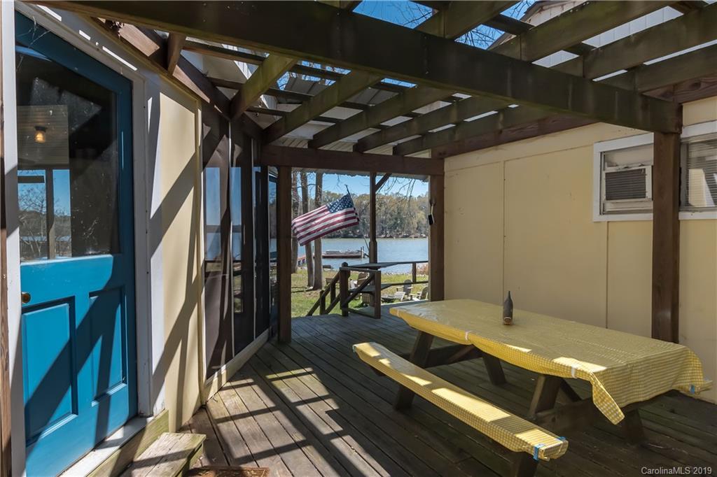 1031 Jackson Road Fort Lawn, SC 29714 - Photo 18 of 31 Gallery Image 18