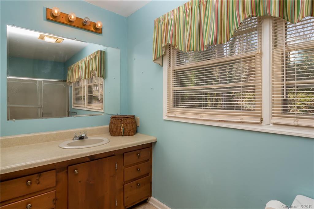 1031 Jackson Road Fort Lawn, SC 29714 - Photo 23 of 31 Gallery Image 23