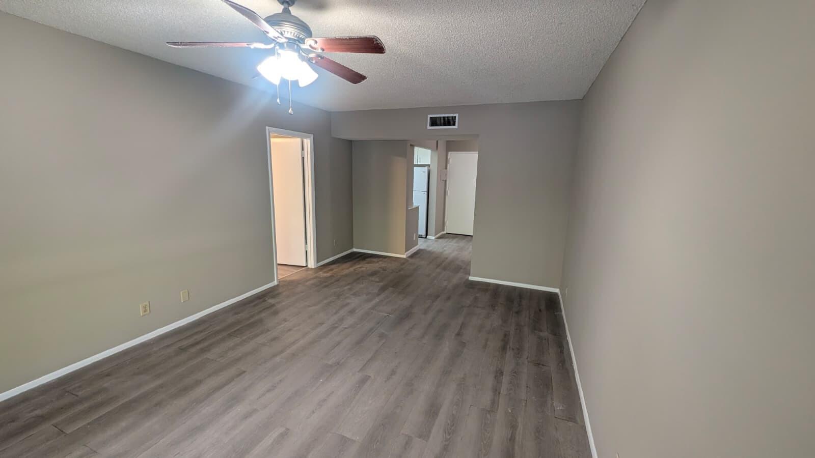 490 Northwest 20th Street, Unit 2110 Boca Raton, FL 33431 - Photo 28 of 29 WhatsApp Image 2026-06-19 at 5.45.49 PM