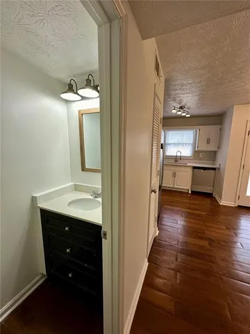 $1,600 | 2293 Wellington Circle, Lithonia, GA 30058