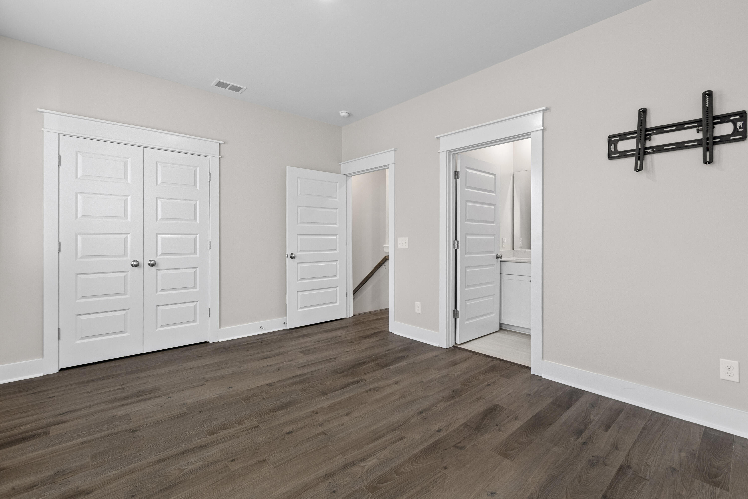 1623 Florentia Street, Unit N2 Mount Pleasant, SC 29464 - Photo 27 of 46 1623FlorentiaSt-CasaVerdeMediaLLC27