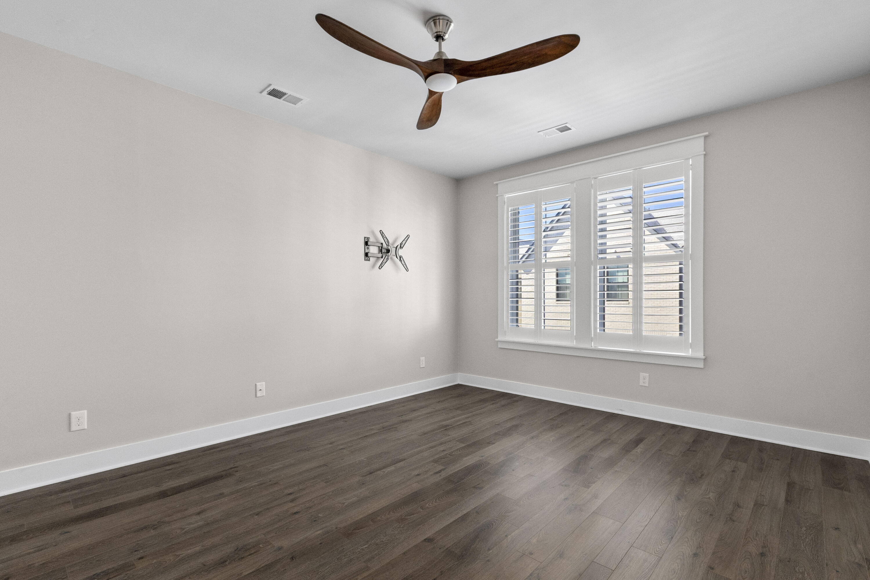 1623 Florentia Street, Unit N2 Mount Pleasant, SC 29464 - Photo 32 of 46 1623FlorentiaSt-CasaVerdeMediaLLC32