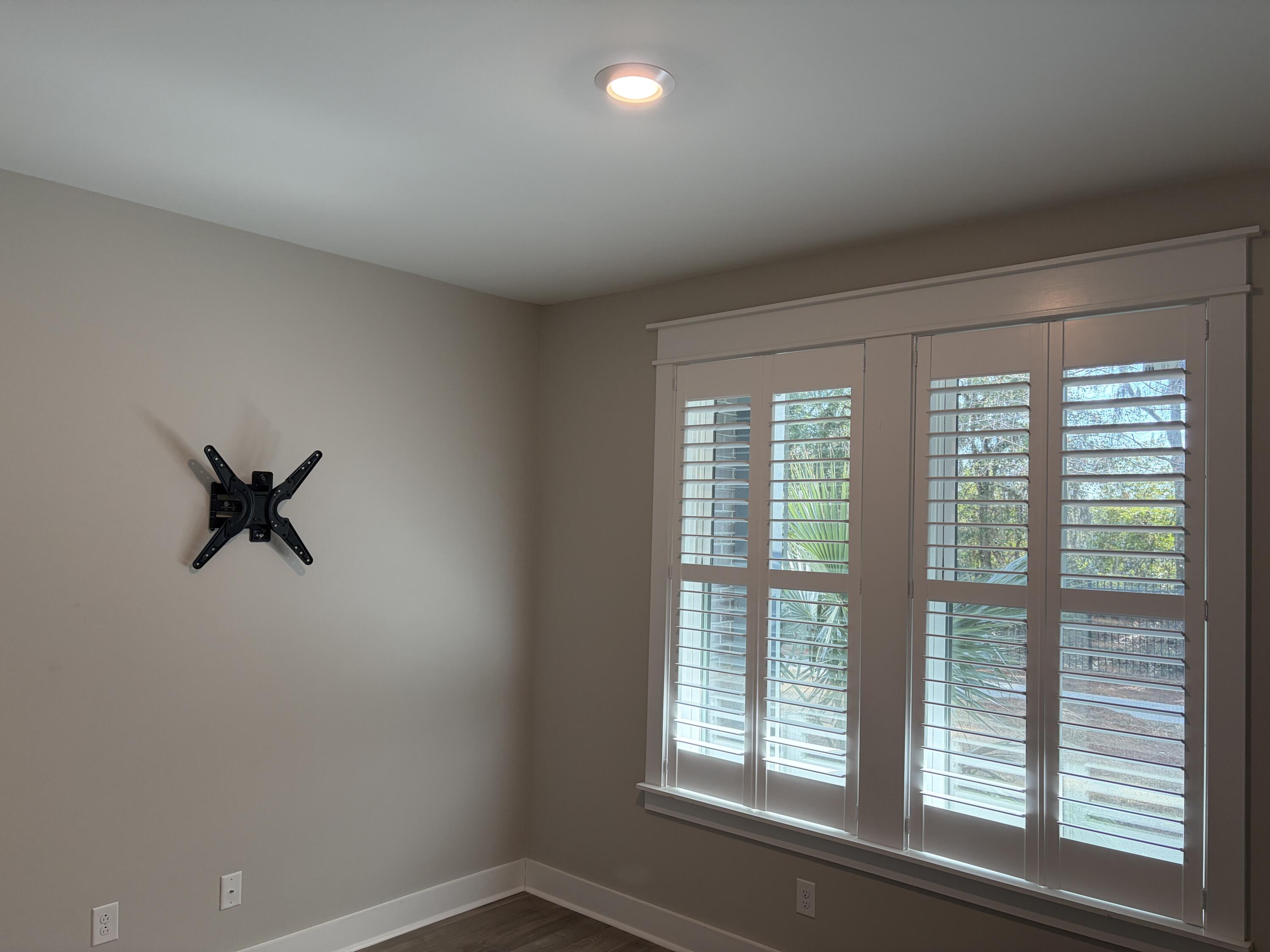 1623 Florentia Street, Unit N2 Mount Pleasant, SC 29464 - Photo 4 of 49 Photo Feb 10 2026, 11 08 02 AM