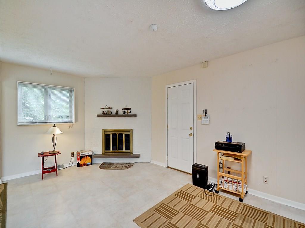 234 Bennington Road Indianapolis, IN 46227 - Photo 12 of 25 Gallery Image 12