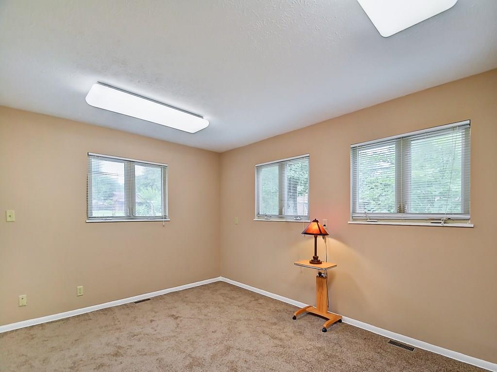 234 Bennington Road Indianapolis, IN 46227 - Photo 16 of 25 Gallery Image 16