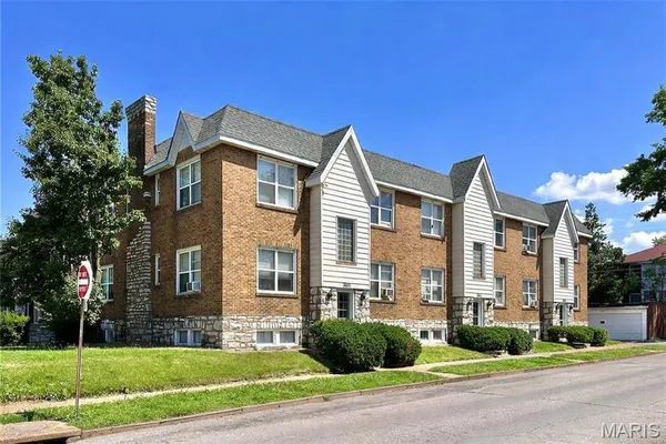 $850 | 3600 Hereford Street, Unit 2S, St. Louis, MO 63109