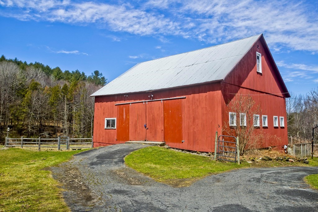 234 Main Poland Road Conway, MA 01341 - Photo 4 of 40