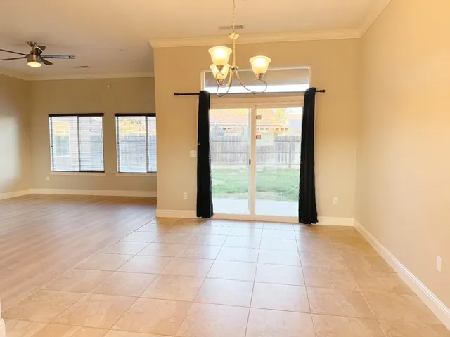 $429,000 | 510 Stonehaven Drive, Los Banos, CA 93635