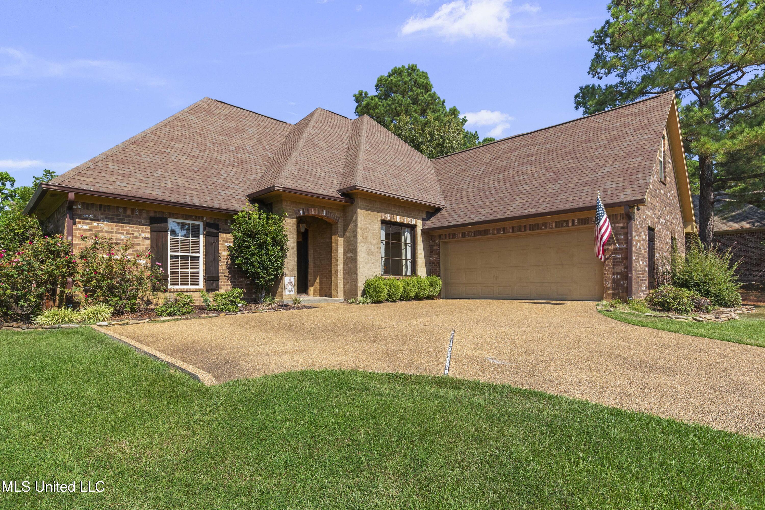 103 Elm Court Madison, MS 39110 - Photo 5 of 66 103 Elm Ct-5