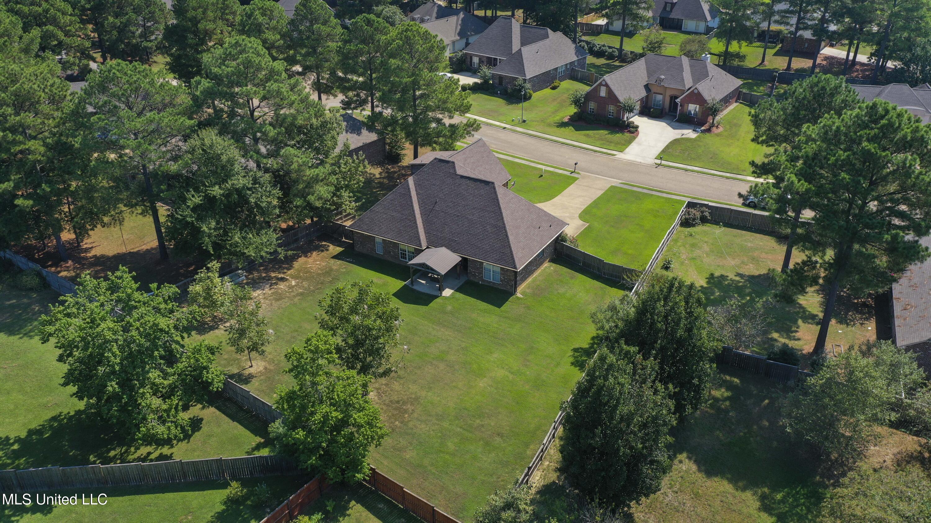 103 Elm Court Madison, MS 39110 - Photo 65 of 66 103 Elm Ct-70