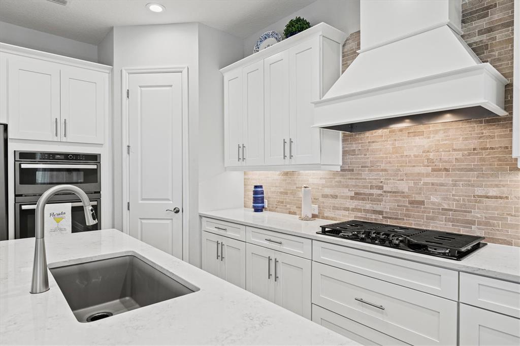 12436 Destin Loop Venice, FL 34293 - Photo 21 of 85