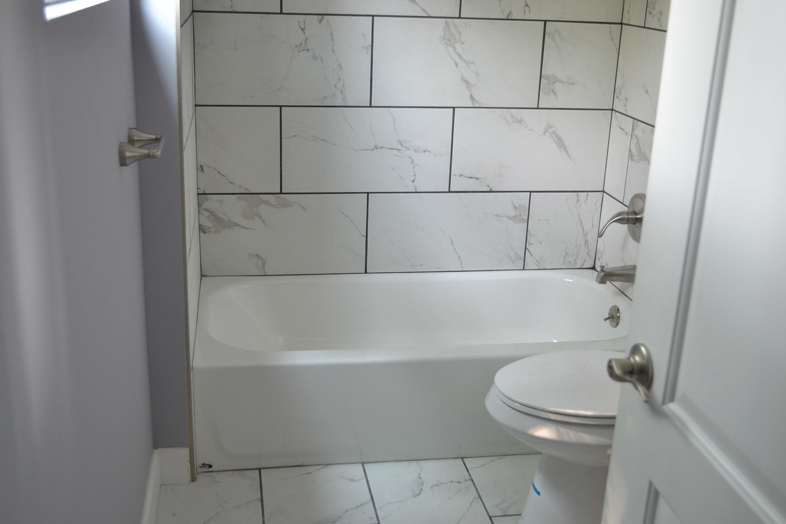 337 Rockhurst Road Bolingbrook, IL 60440 - Photo 18 of 22