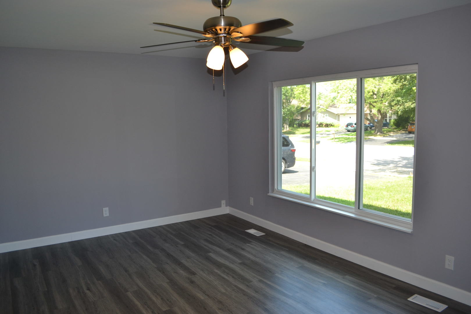 337 Rockhurst Road Bolingbrook, IL 60440 - Photo 4 of 22