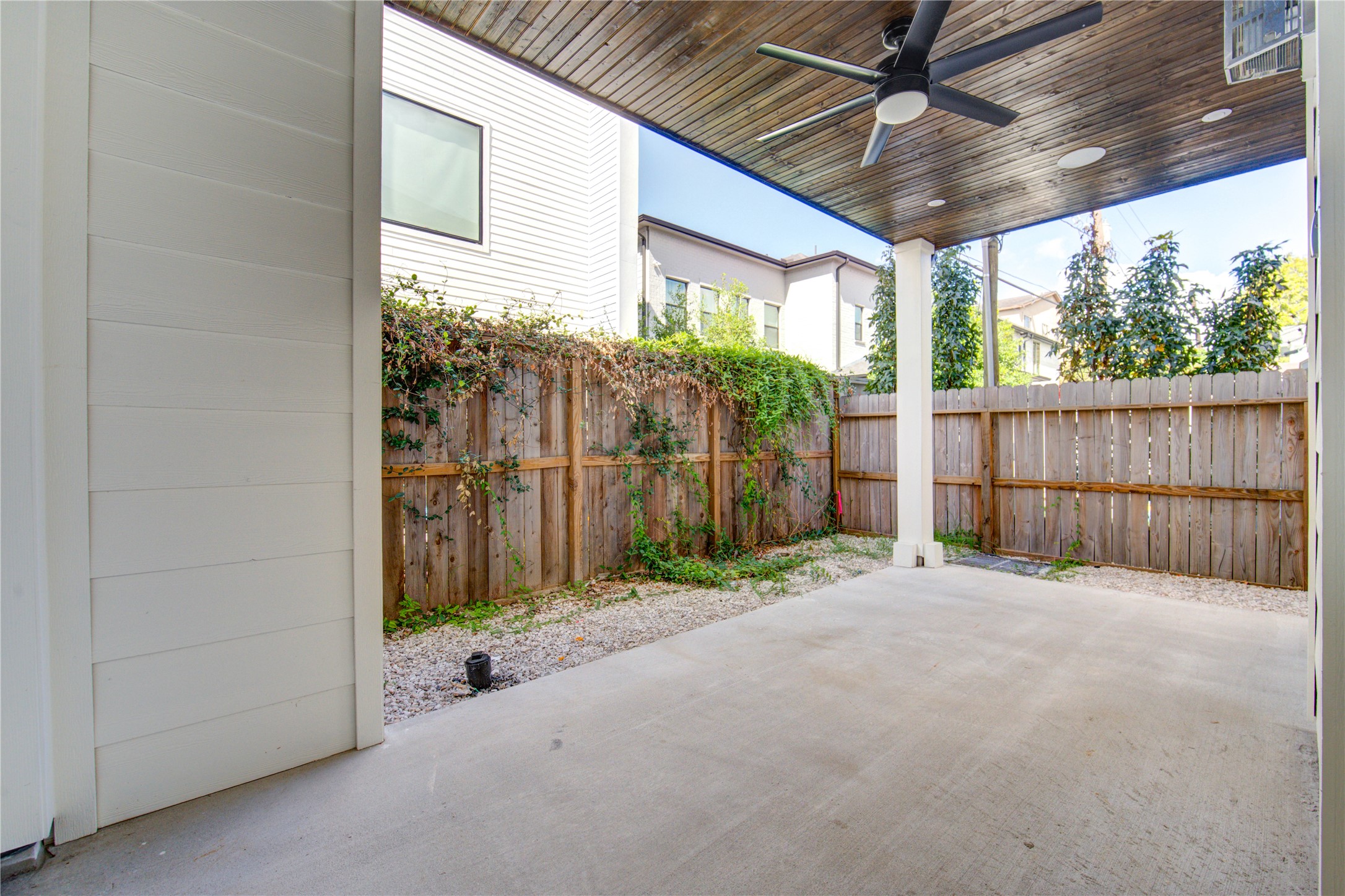 1810 Hazard Street, Unit A Houston, TX 77019 - Photo 45 of 47 a view of backyard with wooden fence