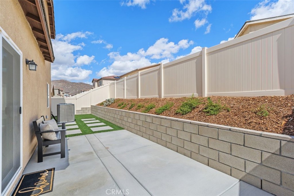 28876 Camaro Drive Winchester, CA 92596 - Photo 32 of 44 a view of a backyard