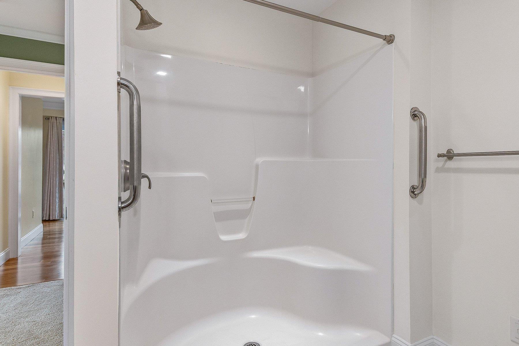 437 Winnacunnet Road, Unit 103 Hampton, NH 03842 - Photo 22 of 36