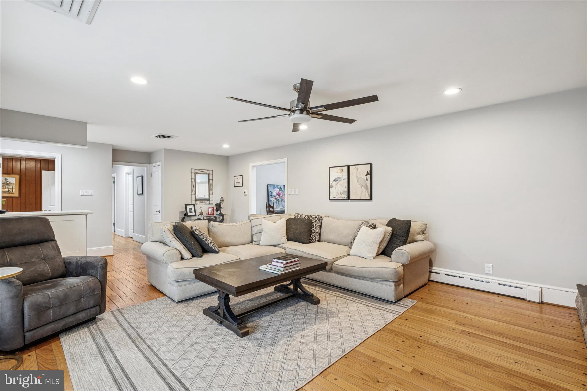 591 West Hoffecker Road Pottstown, PA 19465 - Photo 4 of 25 Living room looking down hall