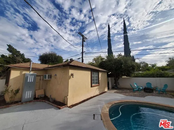 $6,675 | 19150 Topham Street, Tarzana, CA 91356