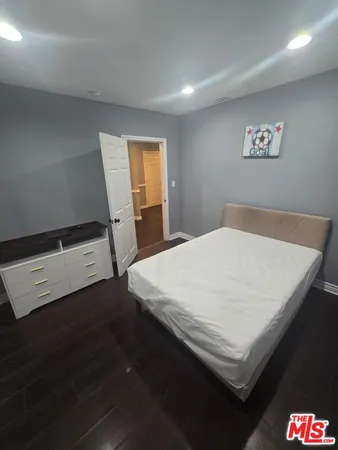 $6,675 | 19150 Topham Street, Tarzana, CA 91356