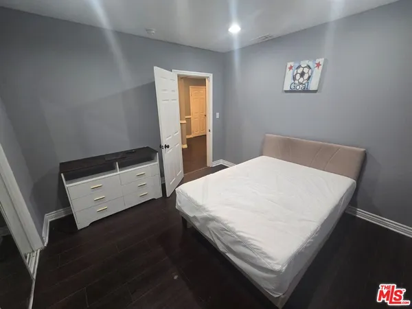 $6,675 | 19150 Topham Street, Tarzana, CA 91356