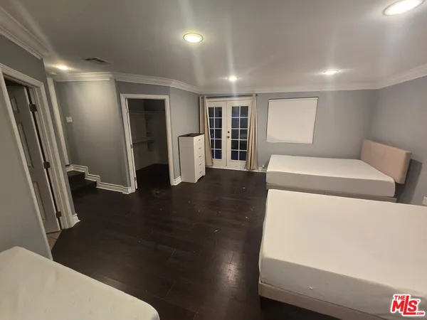 $6,675 | 19150 Topham Street, Tarzana, CA 91356