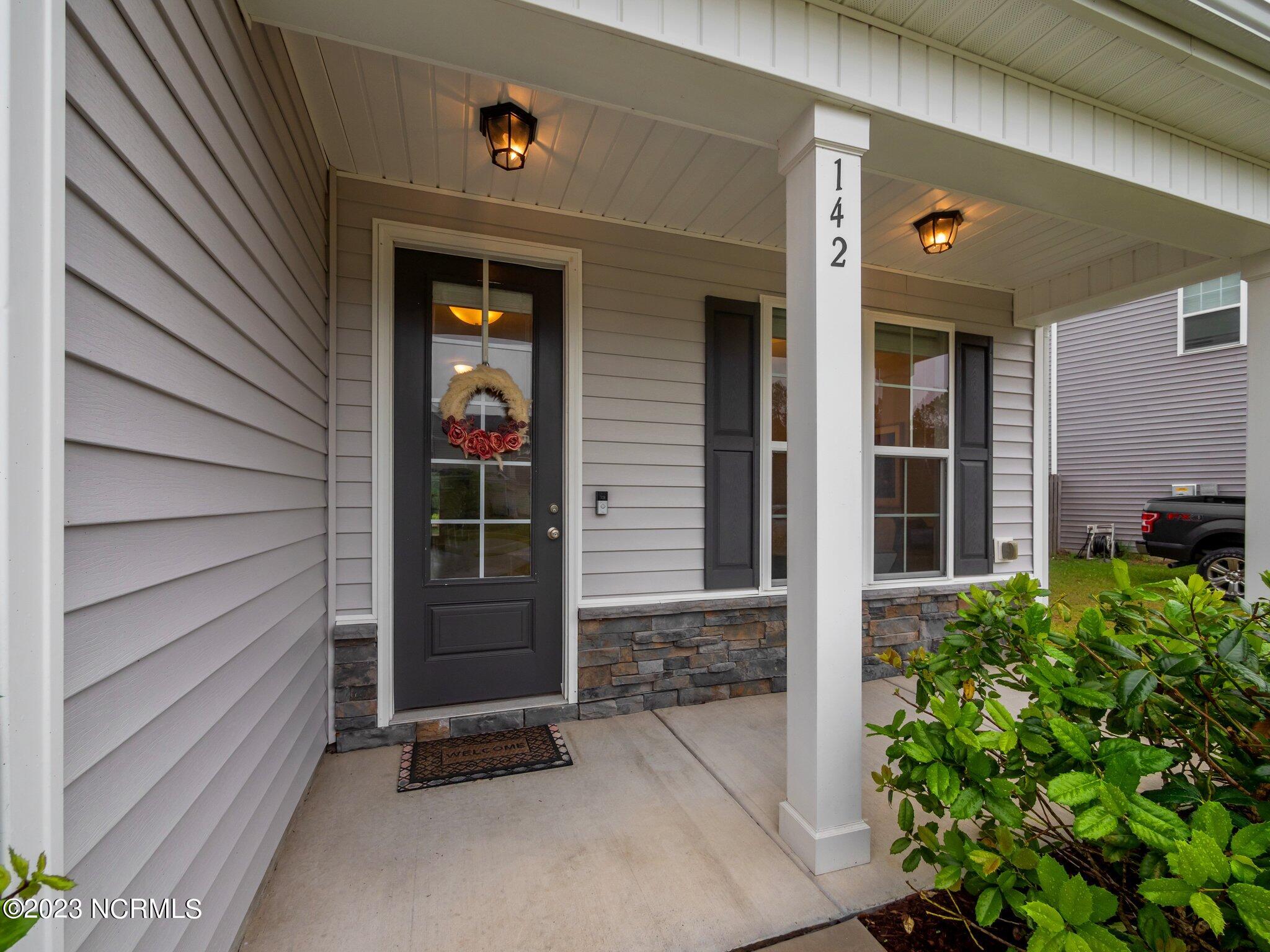 142 Poplar Branch Way Hampstead, NC 28443 - Photo 4 of 58 Front Porch