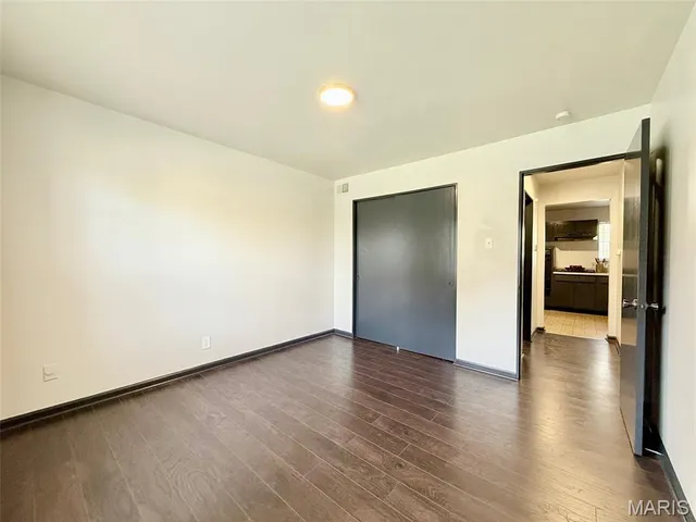 $1,050 | 9421 Sappington Road, Sunset Hills, MO 63126