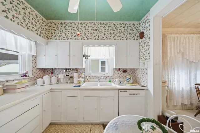 $115,000 | 4212 North Prospect Road, Peoria, IL 61603