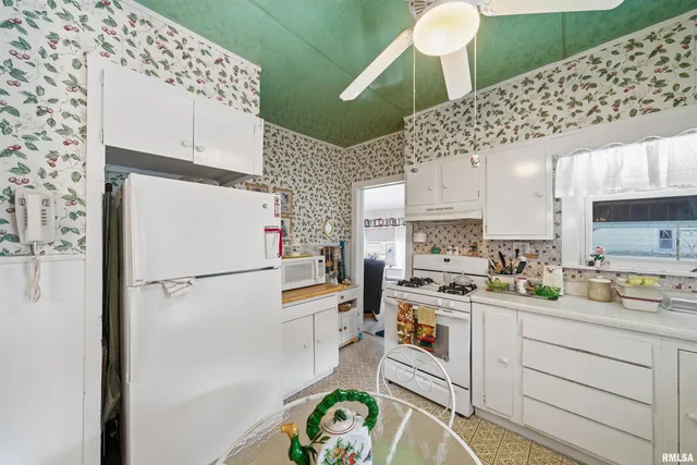 $115,000 | 4212 North Prospect Road, Peoria, IL 61603