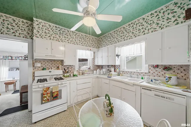 $115,000 | 4212 North Prospect Road, Peoria, IL 61603